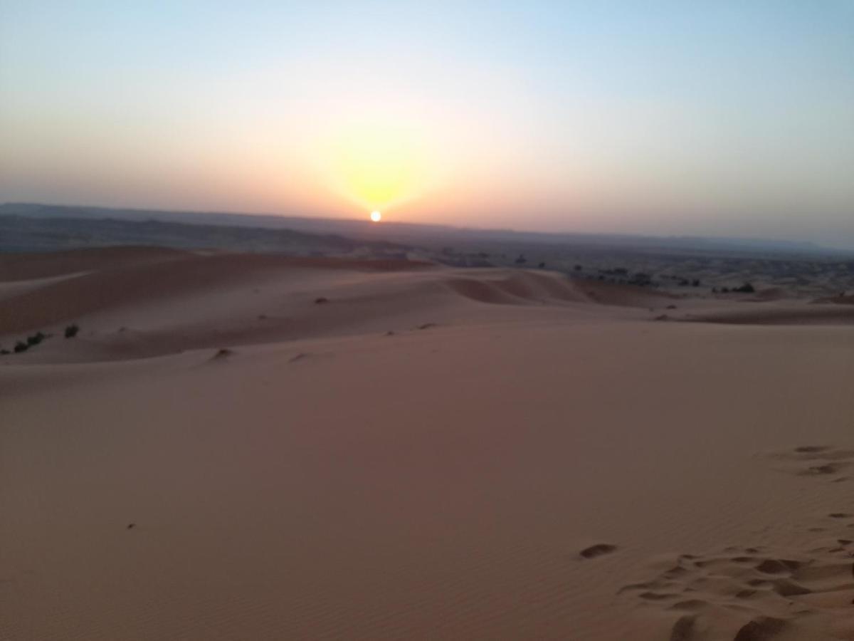 Merzouga Camp Erg Znaigui Hotel Taouz Exterior photo