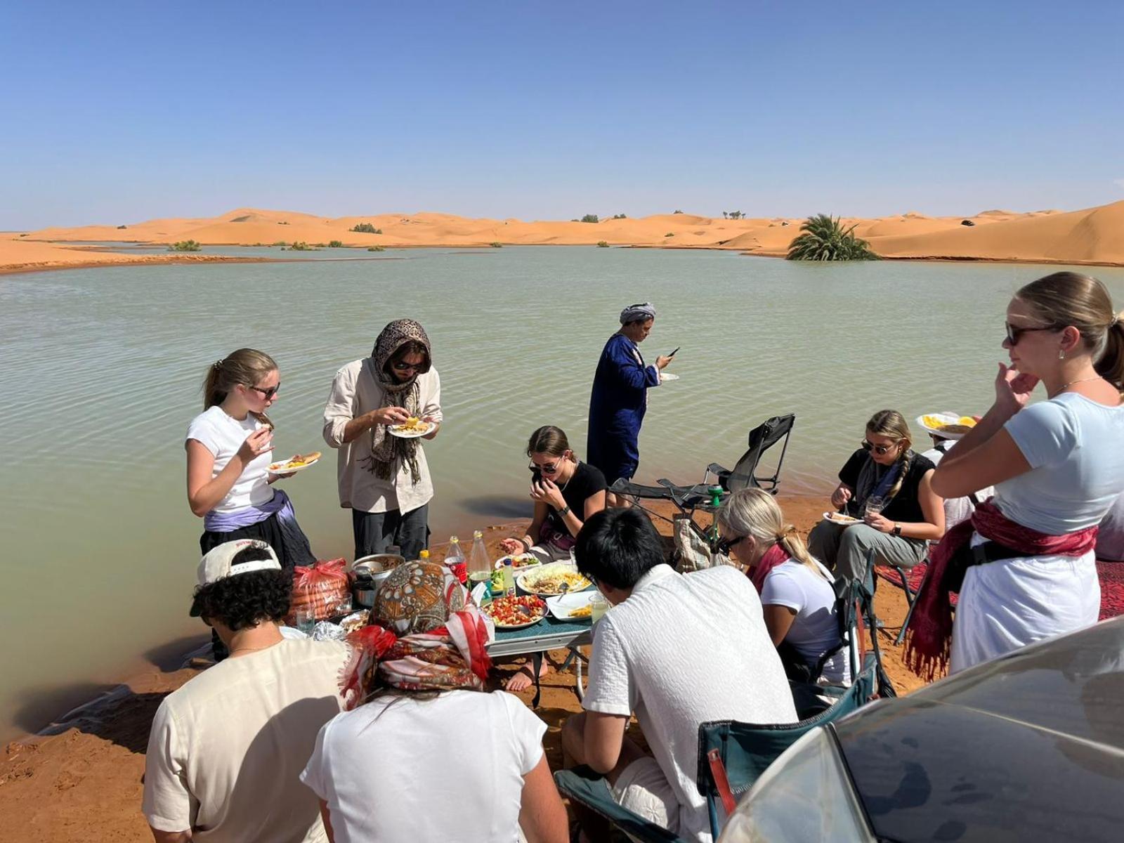 Merzouga Camp Erg Znaigui Hotel Taouz Exterior photo